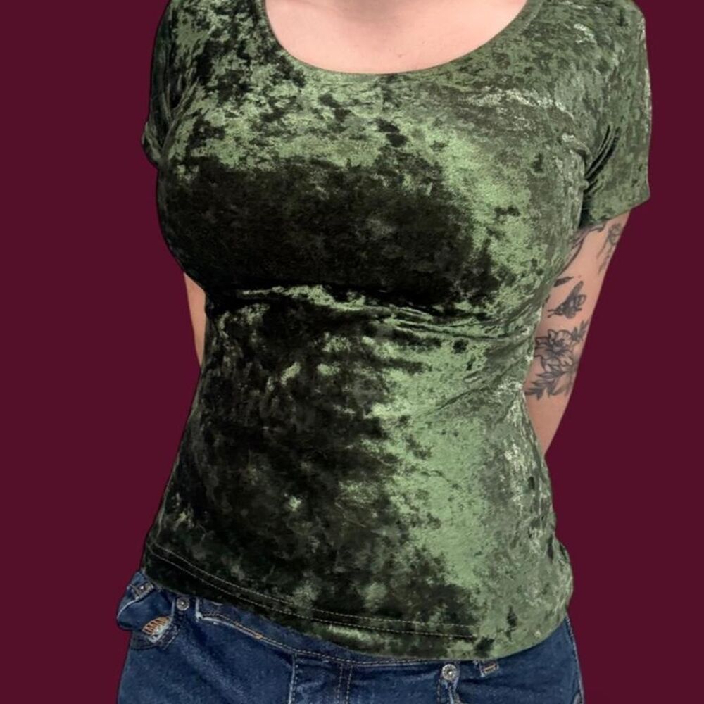 ‘In Charge’ Women's Green and Khaki T-shirt